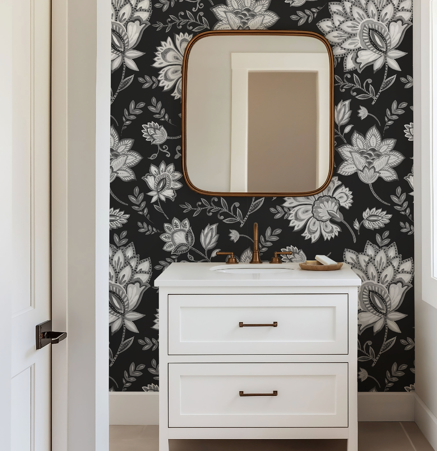 Bohemian Whimsy / Black and White Wallpaper