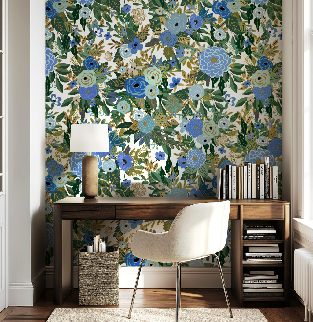 Elegant Hand-Drawn Blue Floral Wallpaper