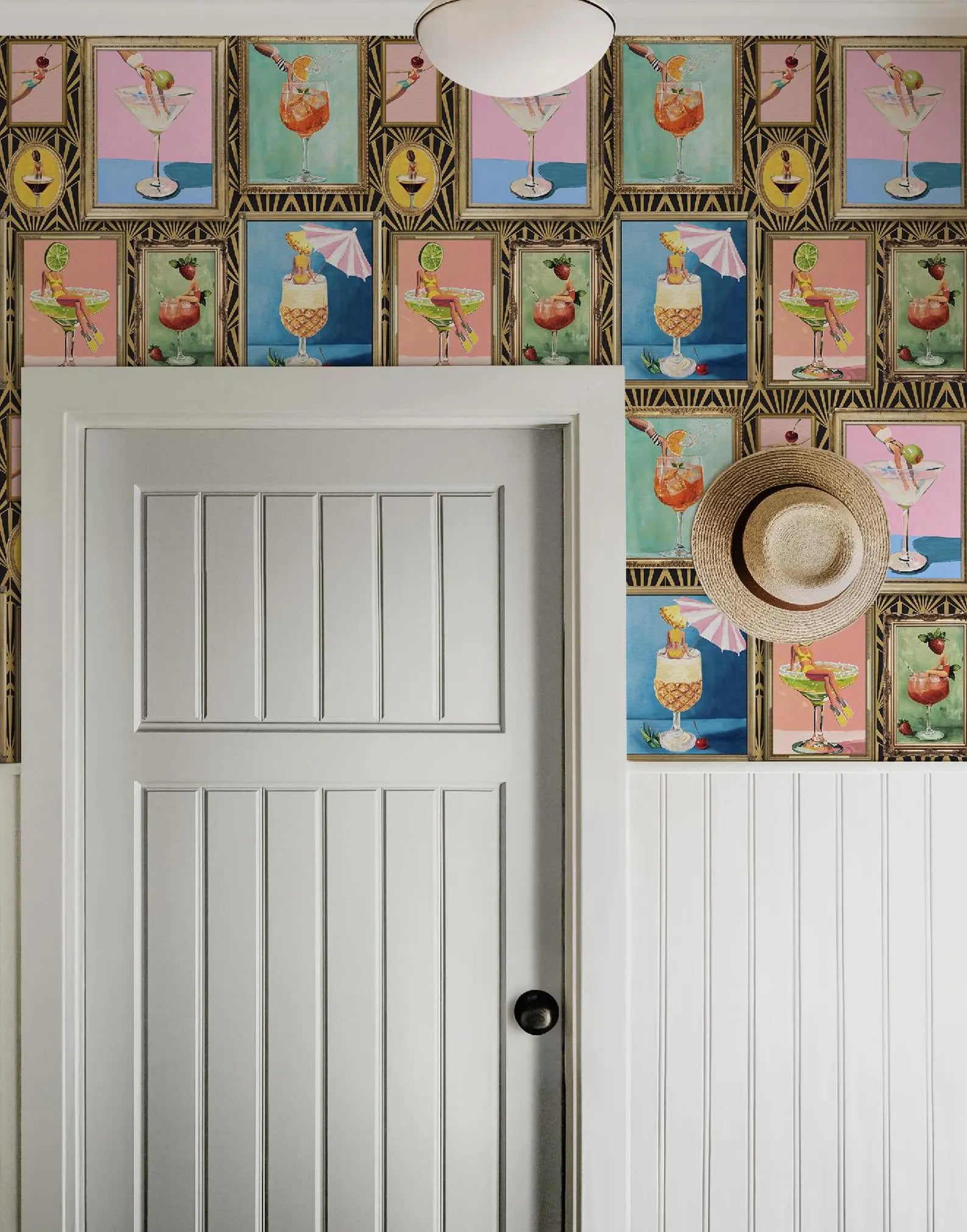 Mid-Century Retro Bar Cocktail Lounge Wallpaper - Small
